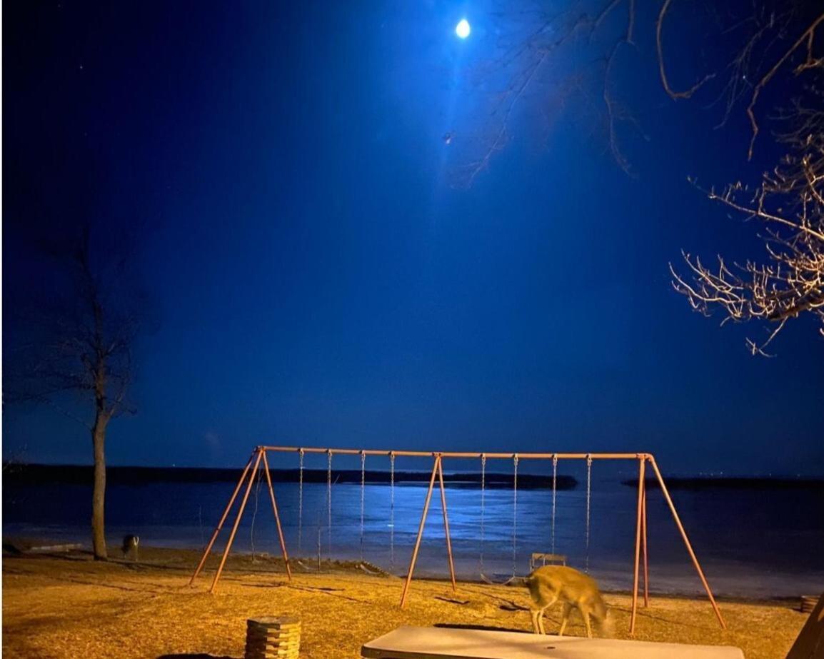Cozy Home Lake Huron With Loft 2 Bedroom 1 Bathroom Au Gres ภายนอก รูปภาพ